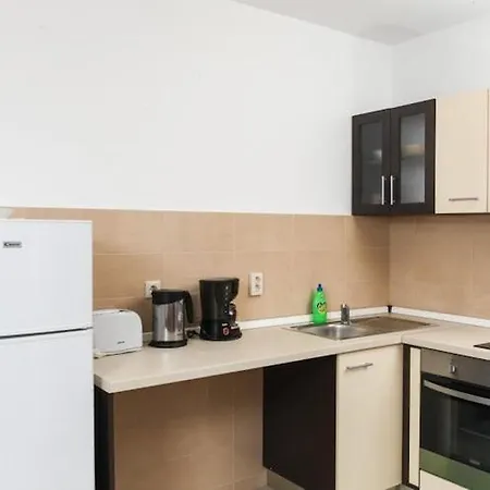 Ana With Balcony Apartman